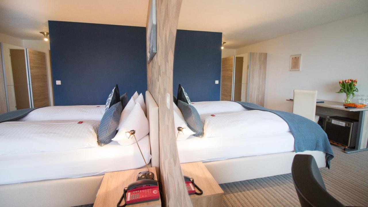 Park - Hotel Inseli Romanshorn Eksteriør billede